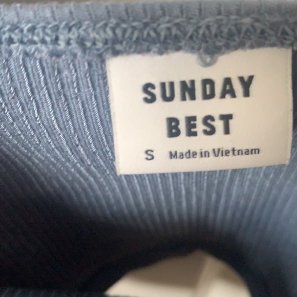 Sunday Best Fire Cracker Top - Picture 2 of 2